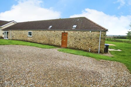 Gypsy Lane, 3 bedroom Semi Detached Bungalow to rent, £1,700 pcm