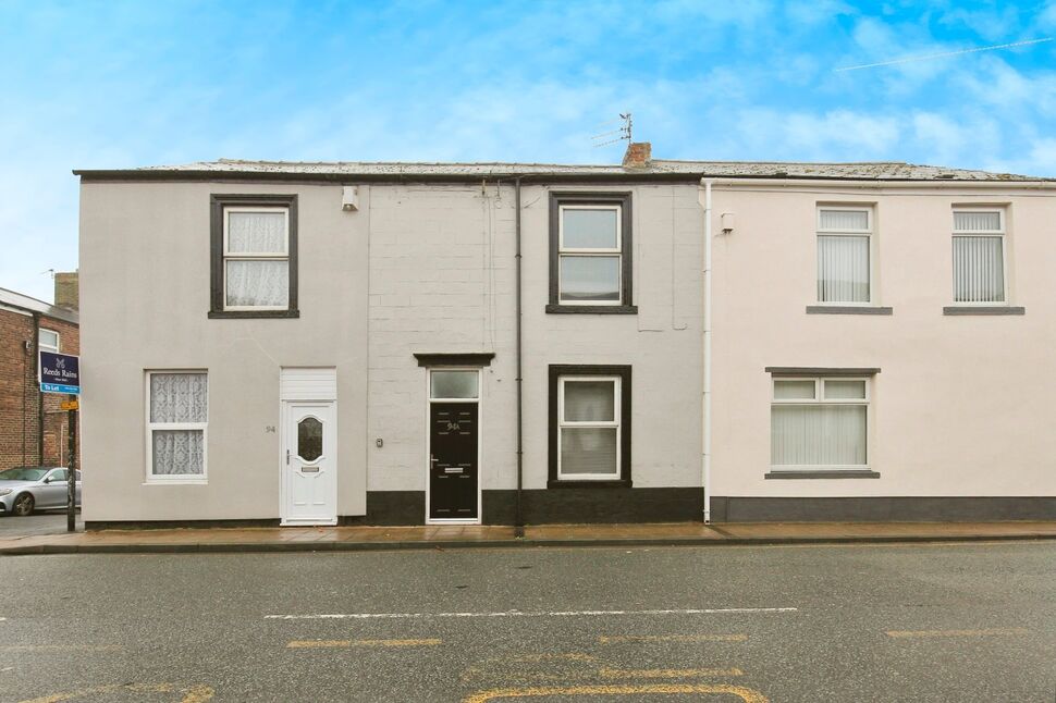 2 bedroom Mid Terrace House for sale