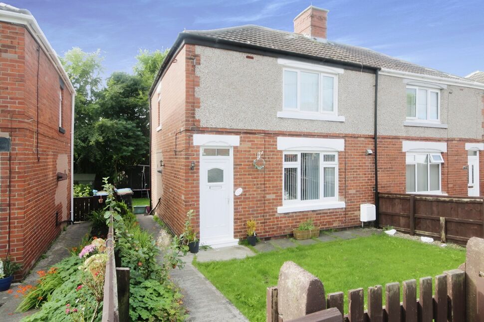 Main image of 2 bedroom Semi Detached House for sale, Elm Road, Ferryhill, Durham, DL17