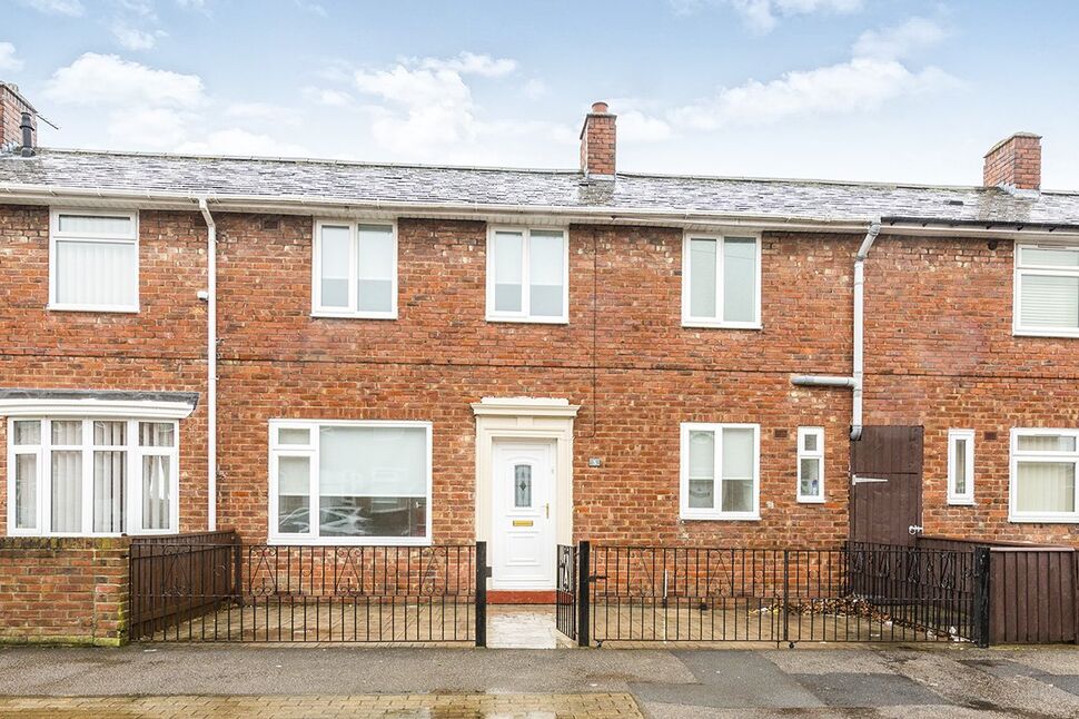 Main image of 3 bedroom Mid Terrace House for sale, Roosevelt Road, Durham, DH1