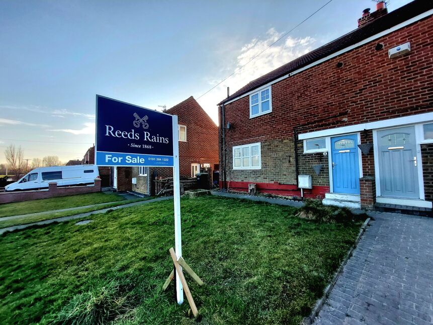 Main image of 2 bedroom Semi Detached House for sale, David Terrace, Quarrington Hill, Durham, DH6