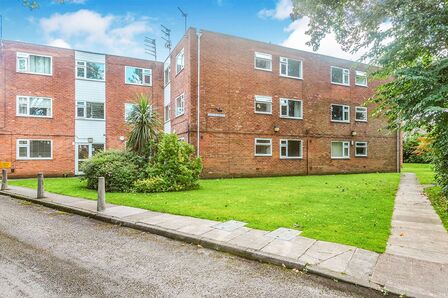 Milden Close, 1 bedroom  Flat to rent, £850 pcm