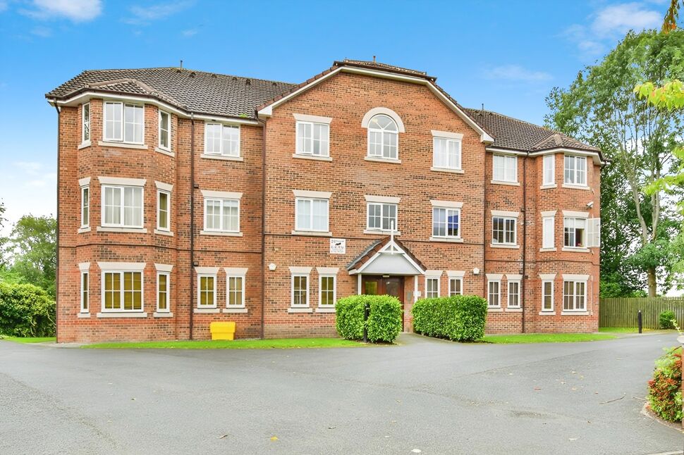 Main image of 2 bedroom  Flat for sale, Chervil Close, Manchester, Greater Manchester, M14