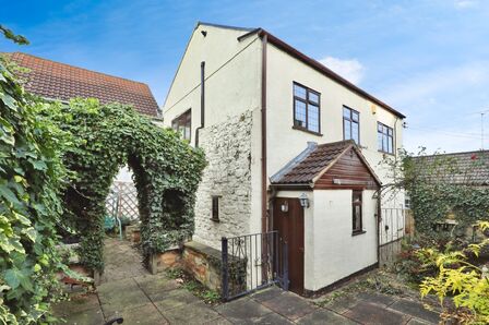 Chapel Walk, 4 bedroom Detached House for sale, £335,000