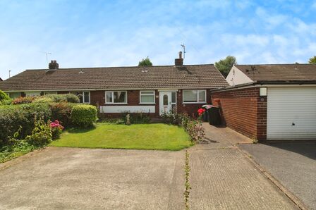 Worksop Road, 2 bedroom Semi Detached Bungalow for sale, £200,000