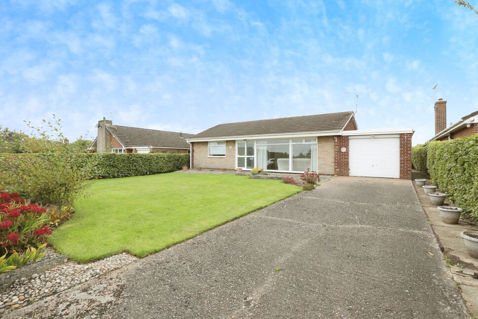 Main image of 2 bedroom Detached Bungalow for sale, Brandsmere Drive, Woodsetts, Rotherham, S81