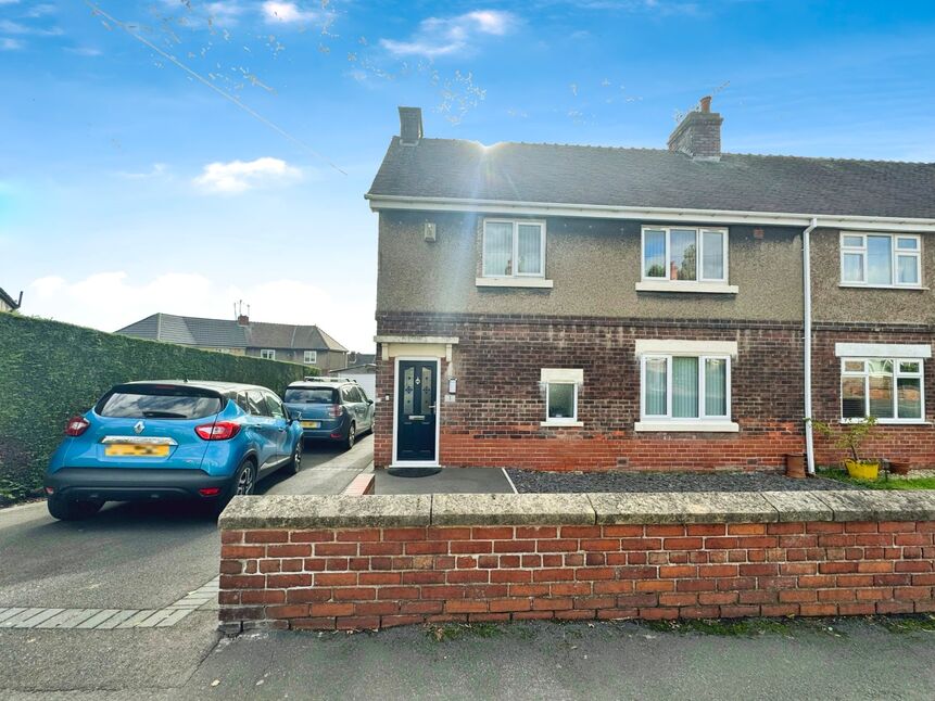 Main image of 3 bedroom Semi Detached House for sale, Ivanhoe Avenue, Kiveton Park, South Yorkshire, S26