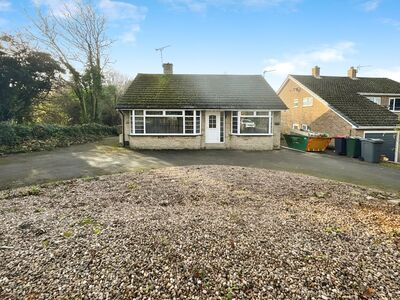 Red Hill, 2 bedroom Detached Bungalow to rent, £950 pcm