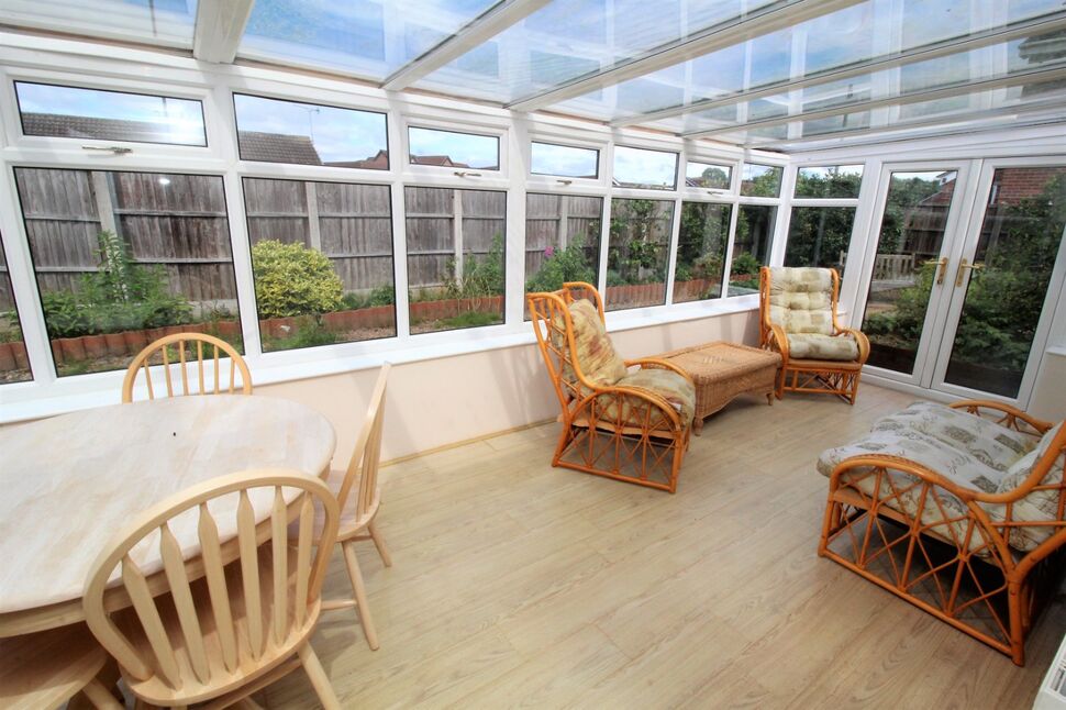 Conservatory / Dining Area