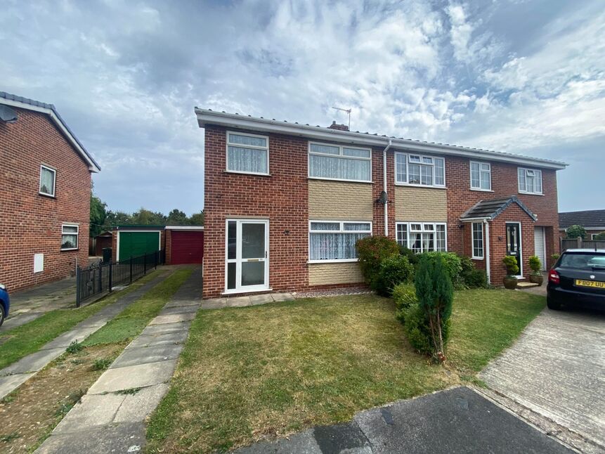 Main image of 3 bedroom Semi Detached House for sale, Harvey Close, Finningley, South Yorkshire, DN9