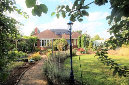 4 bedroom Detached Bungalow for sale