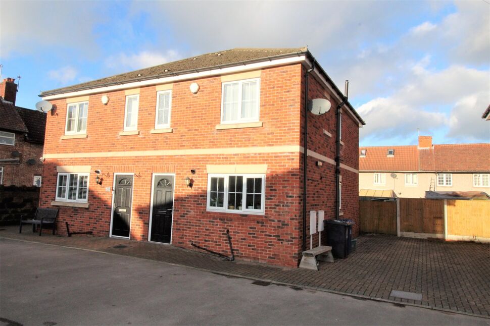 Main image of 3 bedroom Semi Detached House for sale, Hutton Court, Armthorpe, Doncaster, DN3