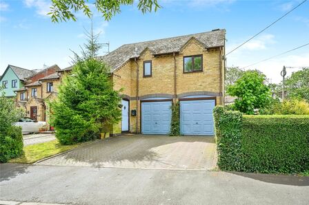 2 bedroom Mid Terrace House for sale