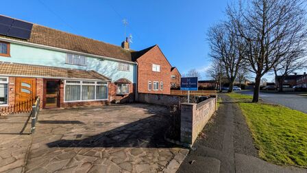 Fairfield Road, 3 bedroom Mid Terrace House for sale, £250,000