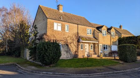 Hays Close, 5 bedroom Detached House for sale, £699,950