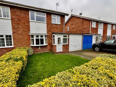 Hughes Close, 3 bedroom Link Detached House for sale, £267,500