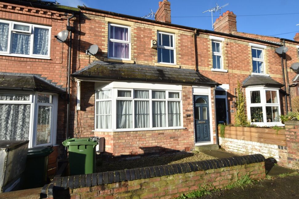 Main image of 4 bedroom Mid Terrace House for sale, Windsor Road, Evesham, Worcestershire, WR11