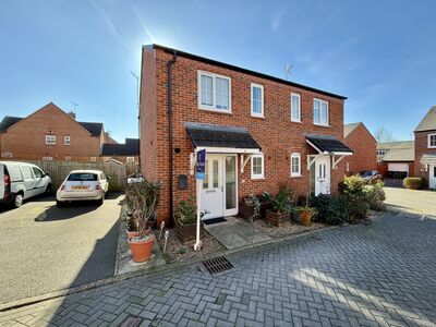 Elm Place, 3 bedroom Semi Detached House for sale, £265,000