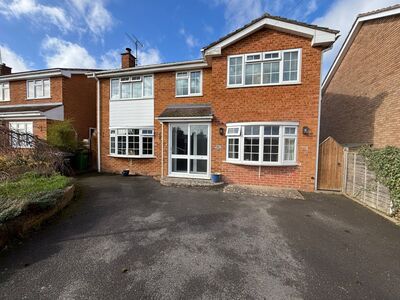 Orchard Place, 4 bedroom Detached House for sale, £425,000