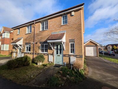 3 bedroom Semi Detached House to rent