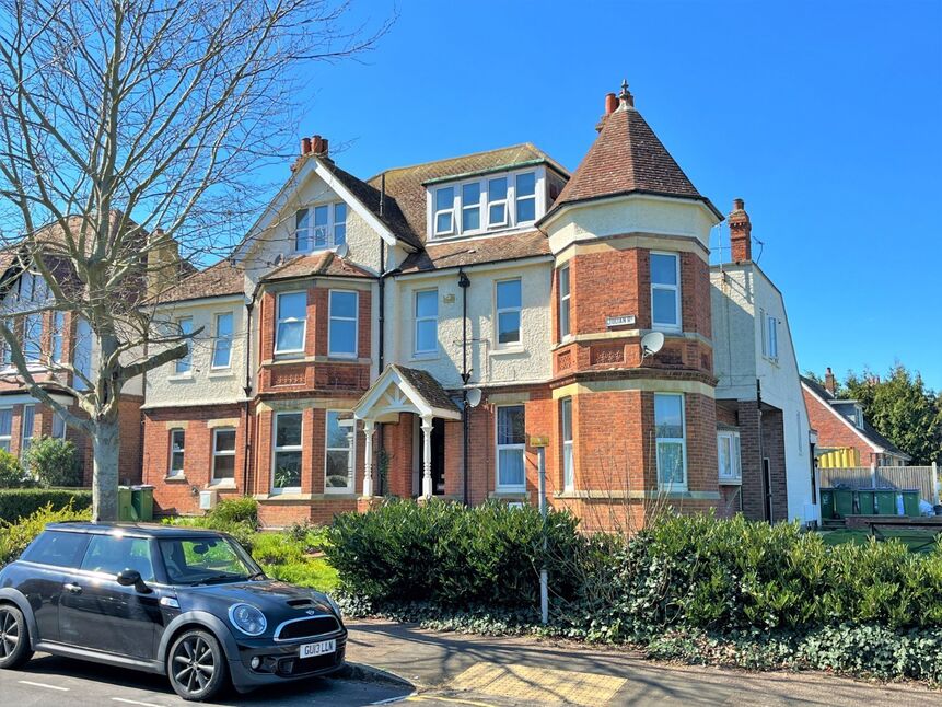 Main image of 2 bedroom  Flat for sale, Julian Road, Folkestone, Kent, CT19