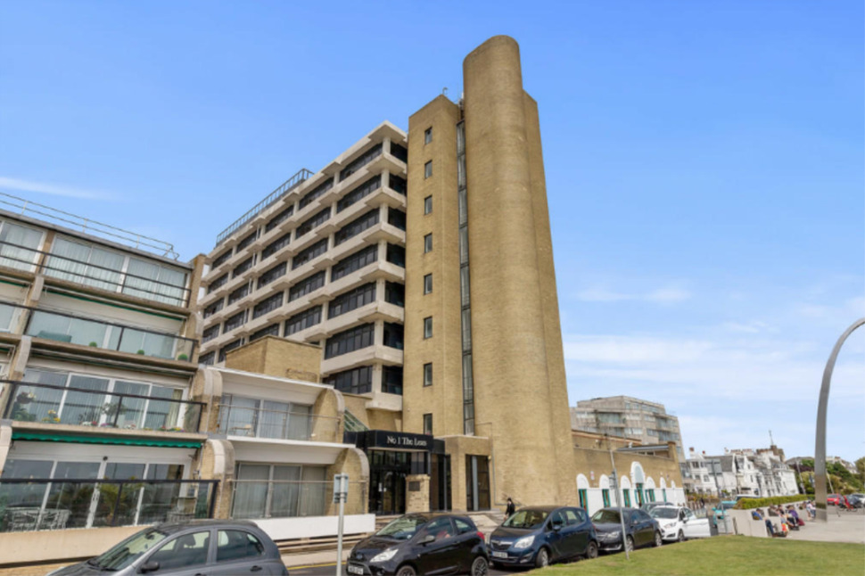 Main image of 2 bedroom  Flat for sale, The Leas, Folkestone, Kent, CT20