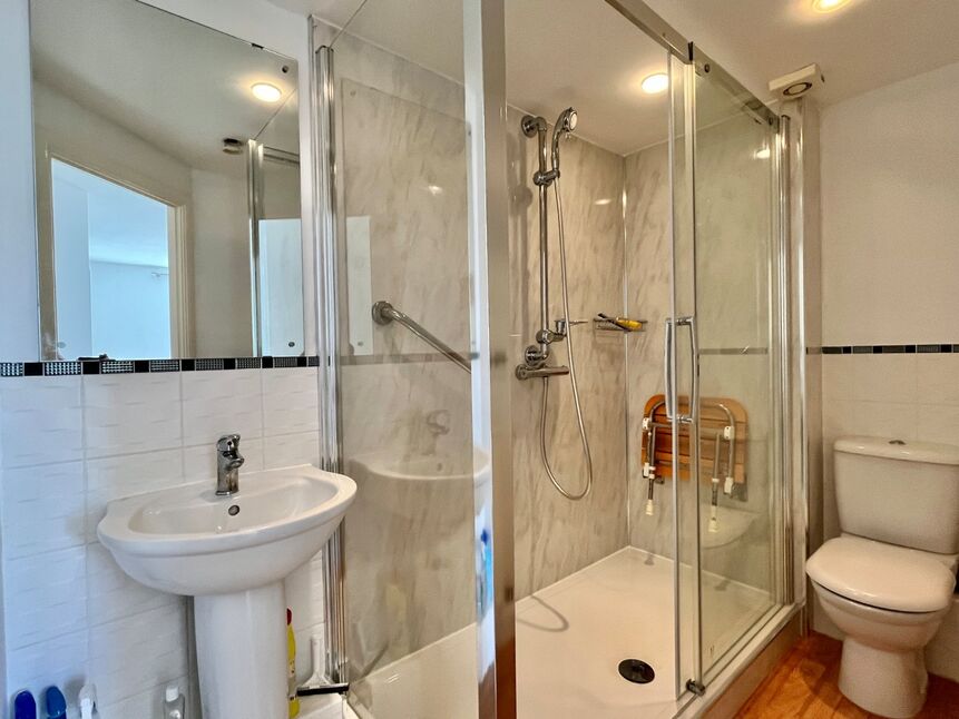 En-Suite Shower Room