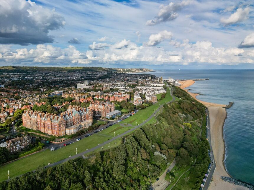 Main image of 2 bedroom  Flat for sale, The Leas, Folkestone, Kent, CT20