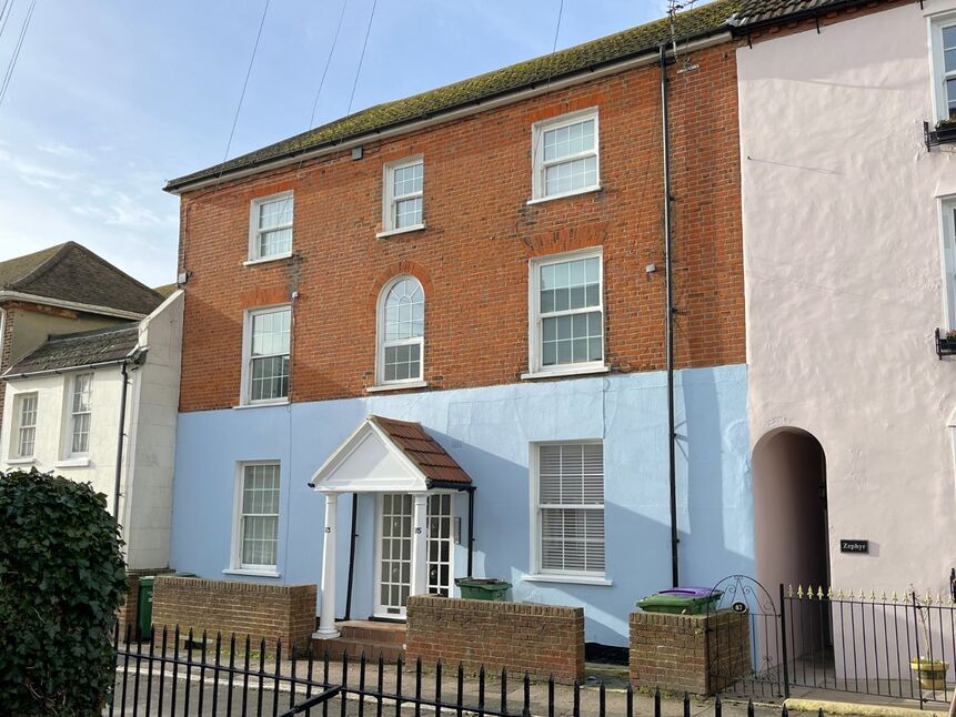 Main image of 1 bedroom  Flat for sale, Harbour Way, Folkestone, Kent, CT20