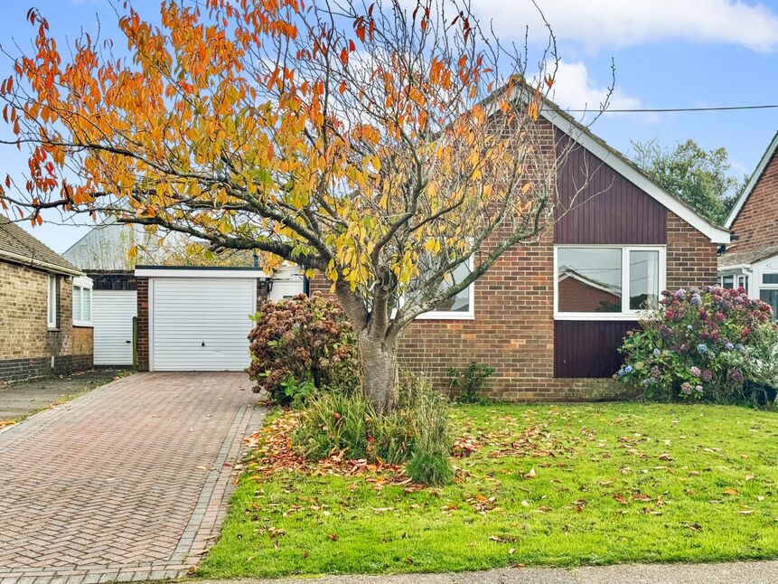 Main image of 2 bedroom Detached Bungalow for sale, Albany Road, Capel-le-Ferne, Kent, CT18