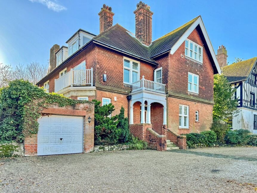 Main image of 4 bedroom  Flat for sale, Sandgate Road, Folkestone, Kent, CT20