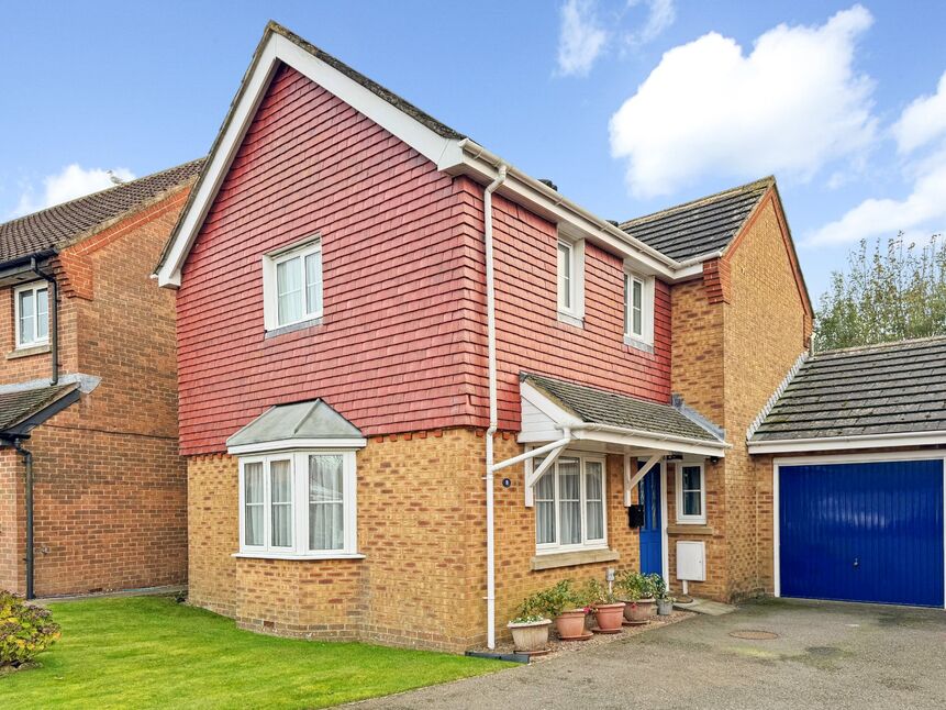 Main image of 3 bedroom Detached House for sale, Webster Way, Hawkinge, Kent, CT18