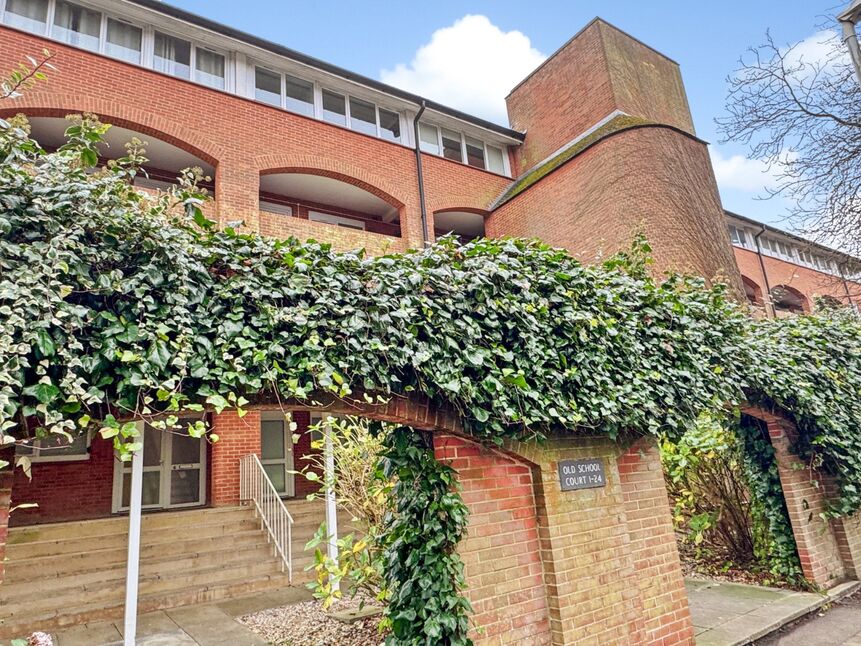 Main image of 3 bedroom  Flat for sale, Grimston Gardens, Folkestone, Kent, CT20