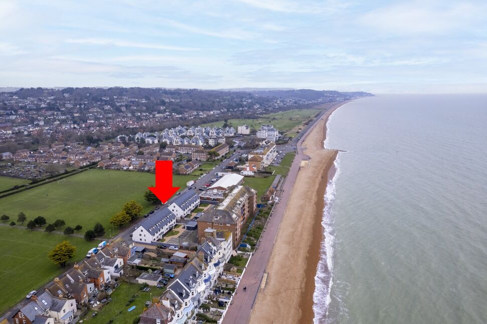 Main image of 3 bedroom  Flat for sale, South Road, Hythe, Kent, CT21