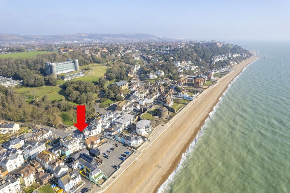 Main image of 2 bedroom  Flat for sale, Sandgate High Street, Sandgate, Kent, CT20