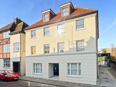 The Bayle, 1 bedroom  Flat for sale, £210,000