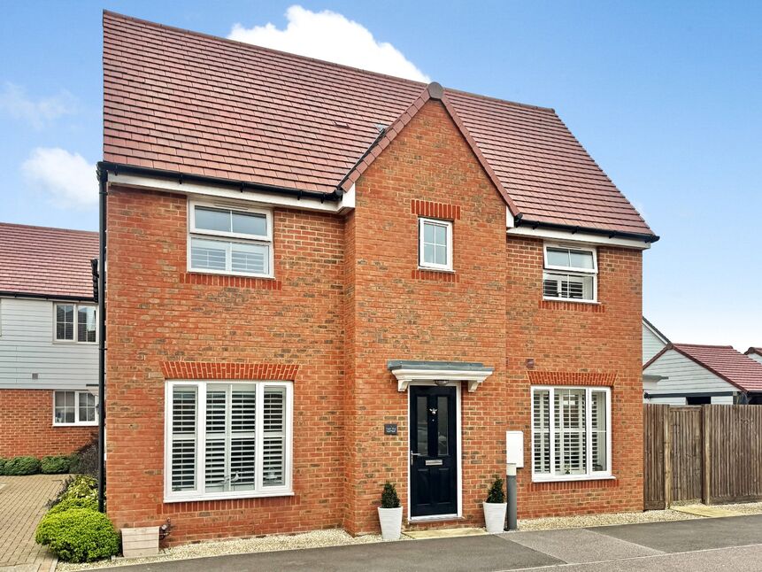 Main image of 3 bedroom Semi Detached House for sale, Argus Way, Hythe, Kent, CT21