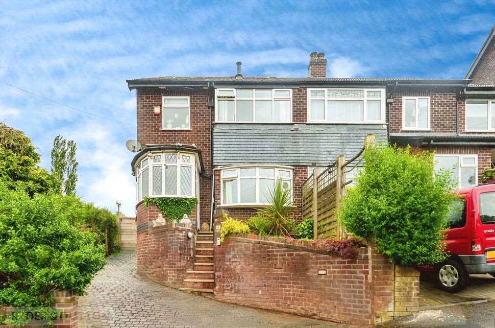 Main image of 3 bedroom Semi Detached House for sale, Ashes Lane, Glossop, Derbyshire, SK13