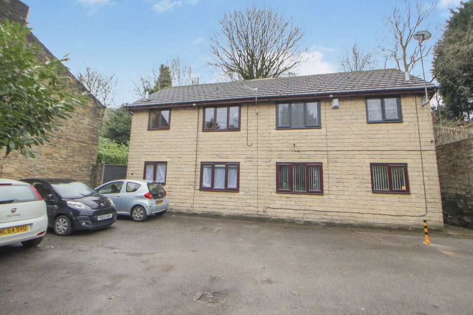 Main image of 1 bedroom  Flat for sale, High Street West, Glossop, Derbyshire, SK13