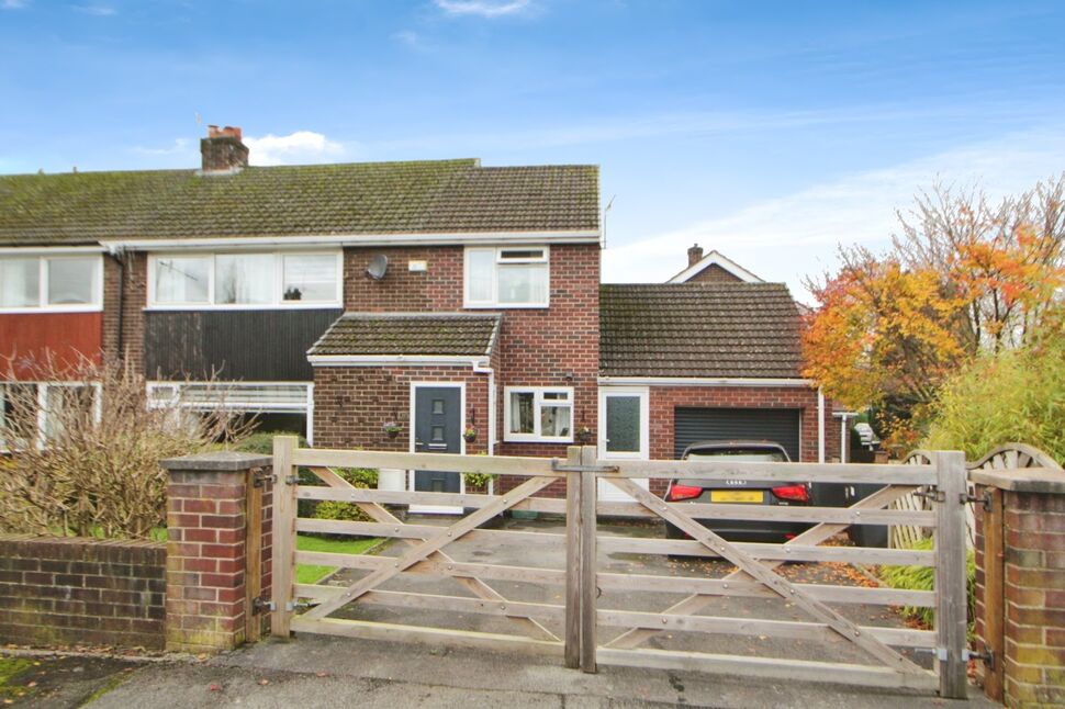 Main image of 4 bedroom Semi Detached House for sale, Beechfield Road, Hadfield, Derbyshire, SK13