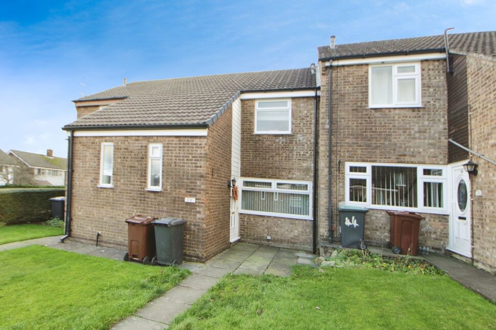 Main image of 2 bedroom Mid Terrace House for sale, Pennine Road, Glossop, Derbyshire, SK13