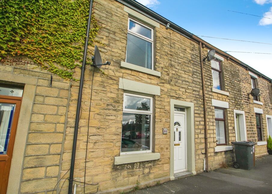 Main image of 2 bedroom Mid Terrace House for sale, Edward Street, Glossop, Derbyshire, SK13