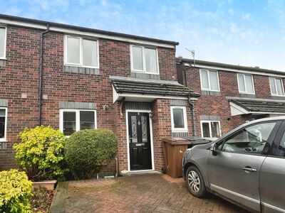 3 bedroom End Terrace House to rent