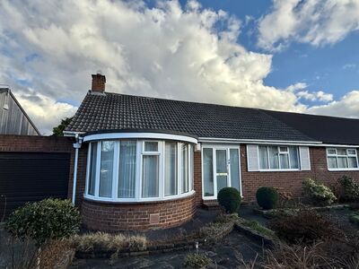 2 bedroom Semi Detached Bungalow for sale