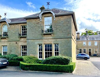 2 bedroom End Terrace House for sale