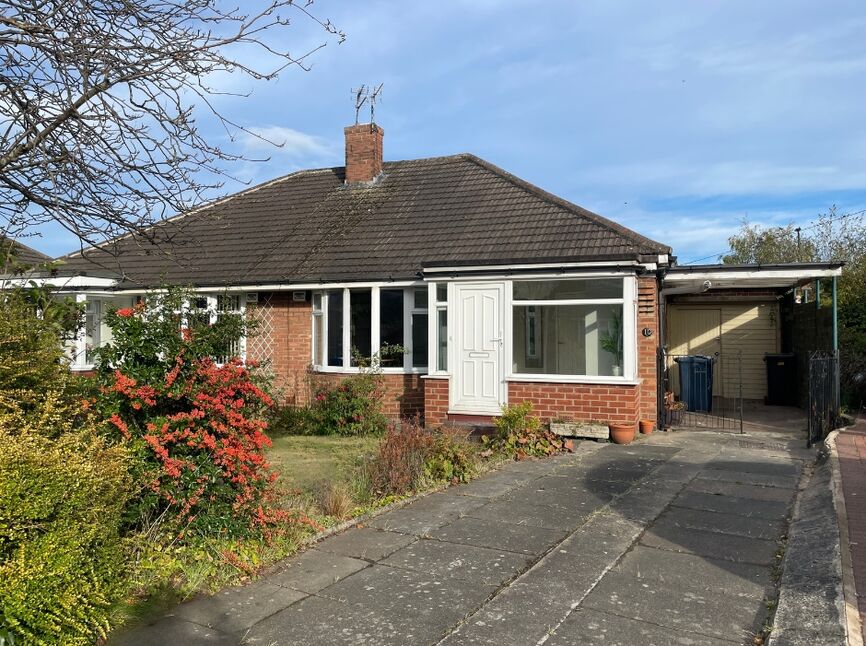 2 bedroom Semi Detached Bungalow for sale