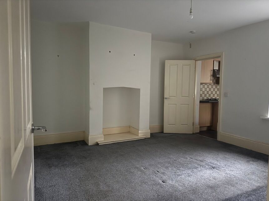 Main image of 2 bedroom  Flat for sale, Craghall Dene, Newcastle upon Tyne, Tyne and Wear, NE3