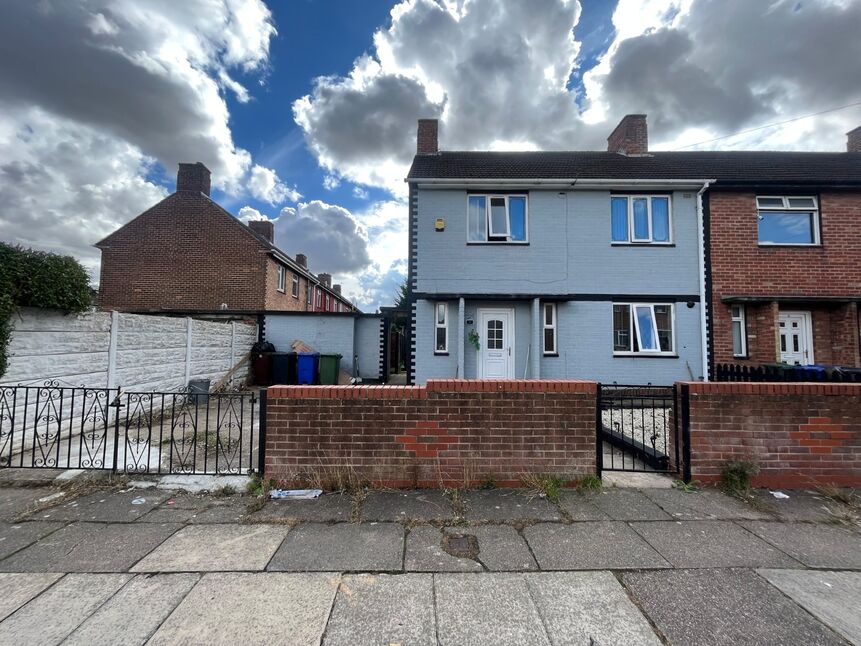 3 bedroom End Terrace House for sale