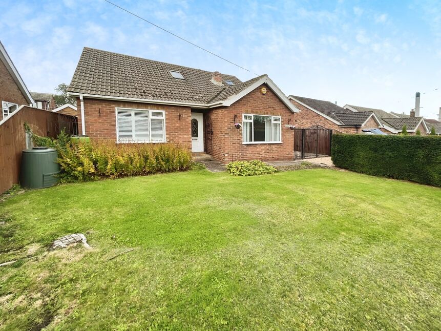 3 bedroom Detached Bungalow for sale