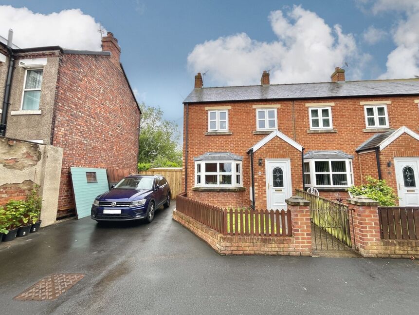 Main image of 3 bedroom End Terrace House for sale, Windsor Road, Saltburn-by-the-Sea, North Yorkshire, TS12